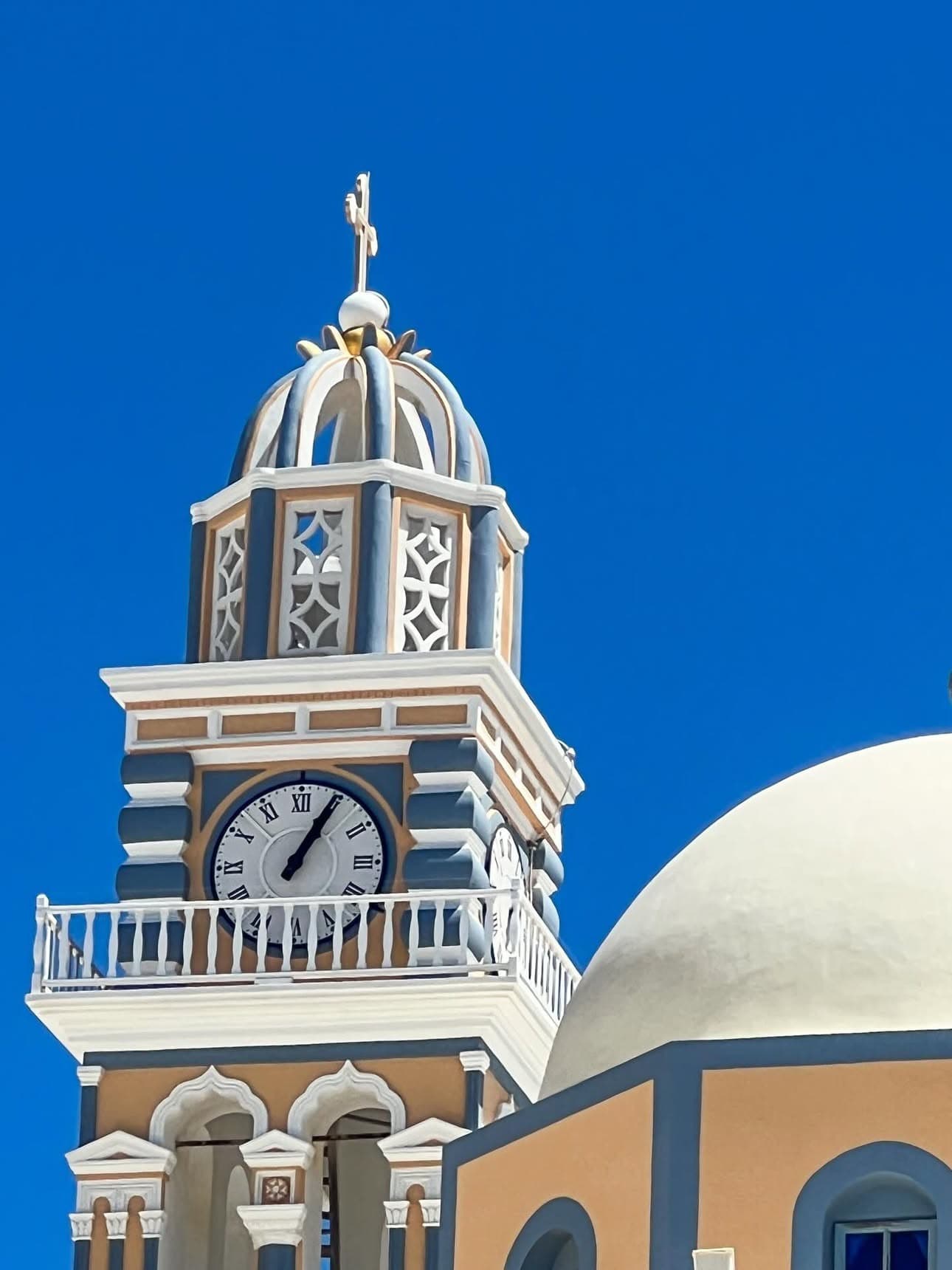 Quiet Santorini streets during September shoulder season